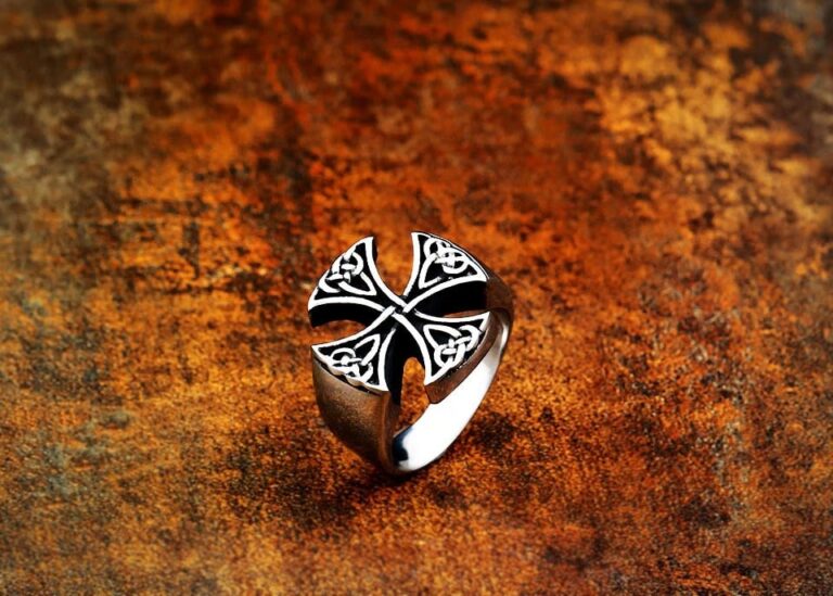 Bague Croix Celtique Vintage En Acier Inoxydable - Bague Motard Style Ancien Avec Main De Dieu Et Jésus-Christ