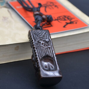 Collier tiki homme