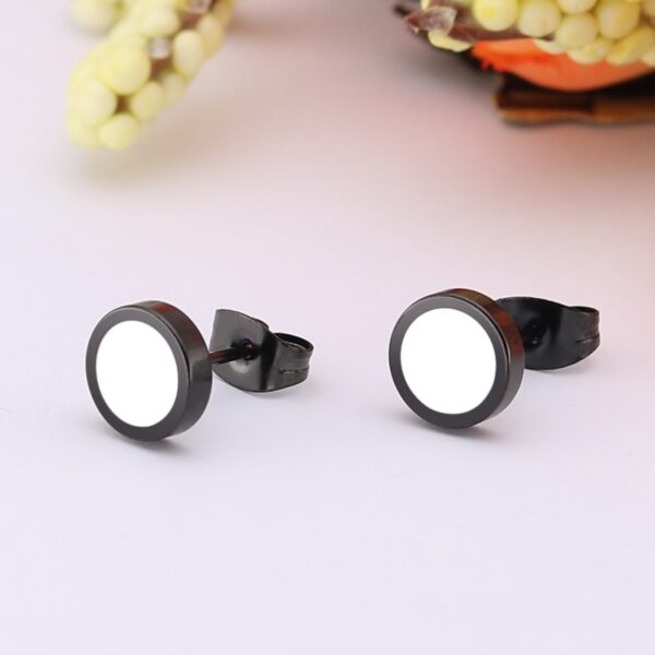 Boucle d'oreille homme tendance
