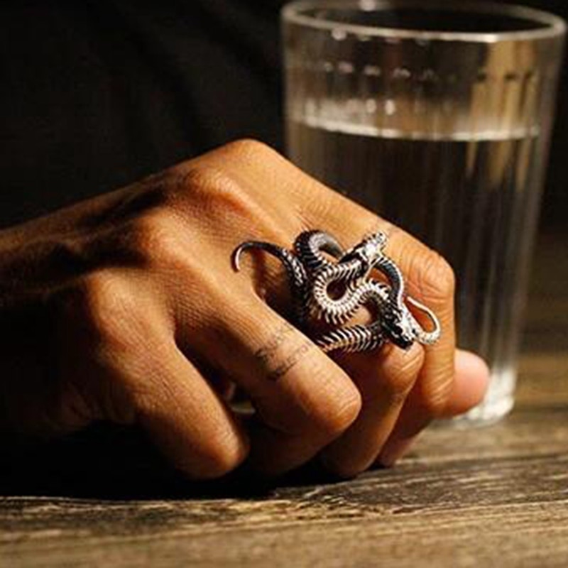 Bague Serpent Gothique Acier Inoxydable - Zircon Vert - Tailles 8 à 13 - Unisexe - Style Vintage