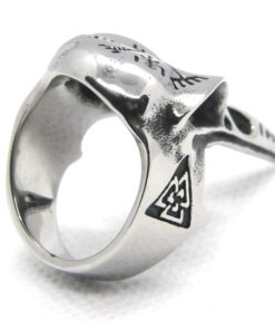 Bague avec crane d'oiseau