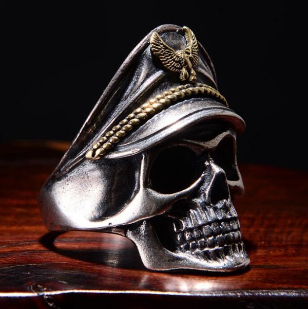 Bague tete de mort allemande
