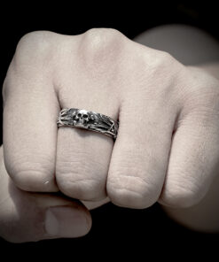 Bague avec tete de mort acier inoxydable