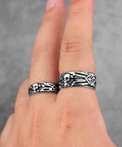 Bague tete de mort en acier inoxydable