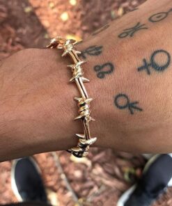 Bracelet barbelé